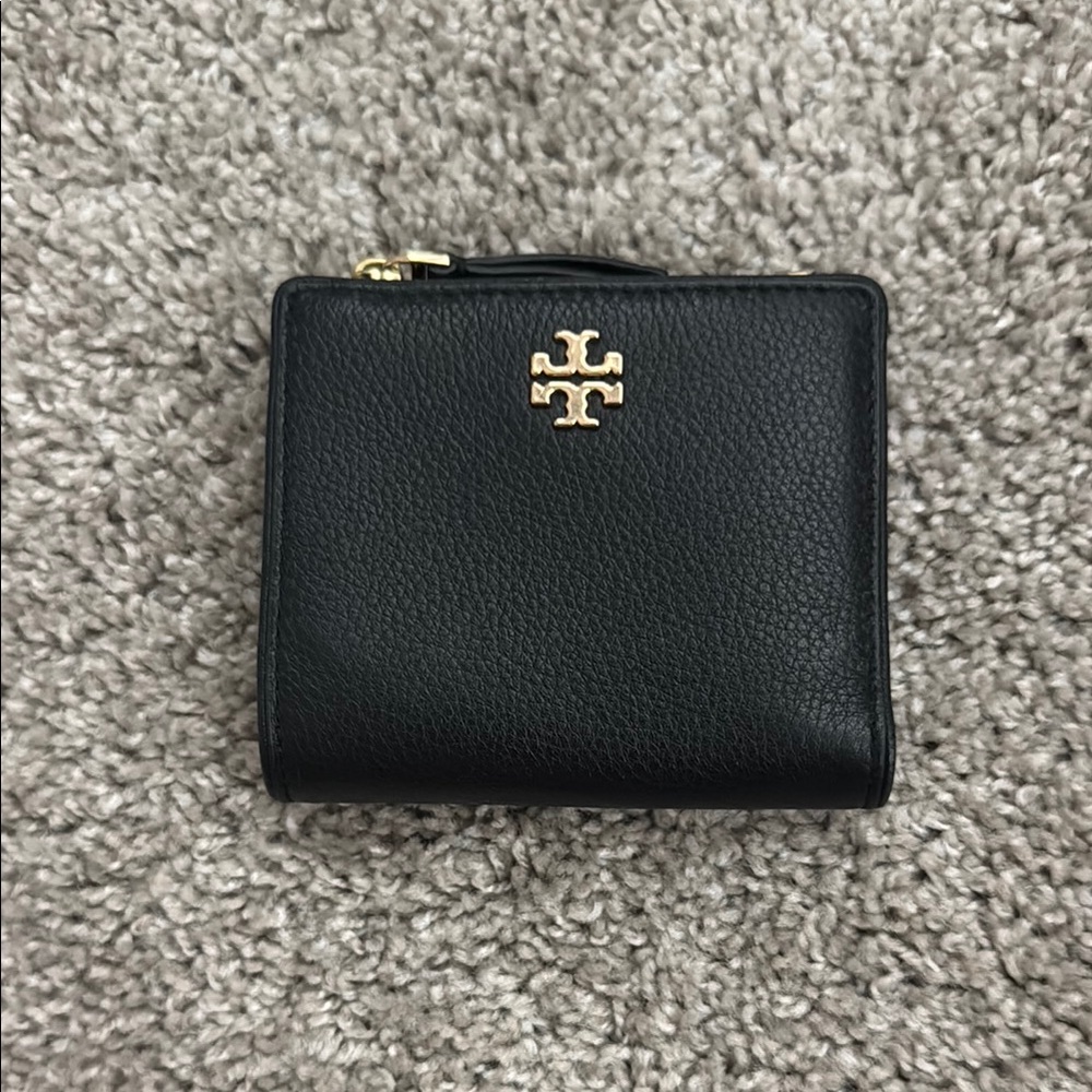 Tory Burch Black Leather Wallet with Gold Logo